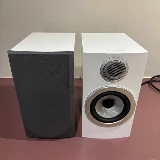 bowers and & wilkins b & w 707 s3 bookshelf speakers used pre owned trade in