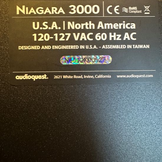 audioquest niagara 3000 power conditioner pre owned trade in used
